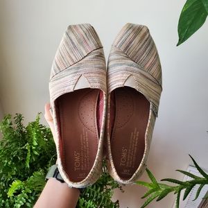 Toms • Pastel Slip Ons